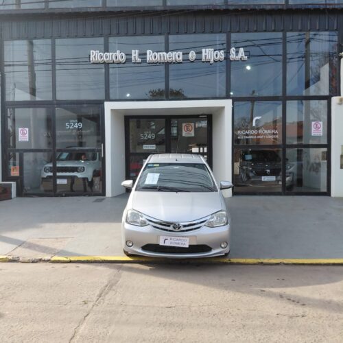 Etios 1.5 4p XLS 2015 139.000 km